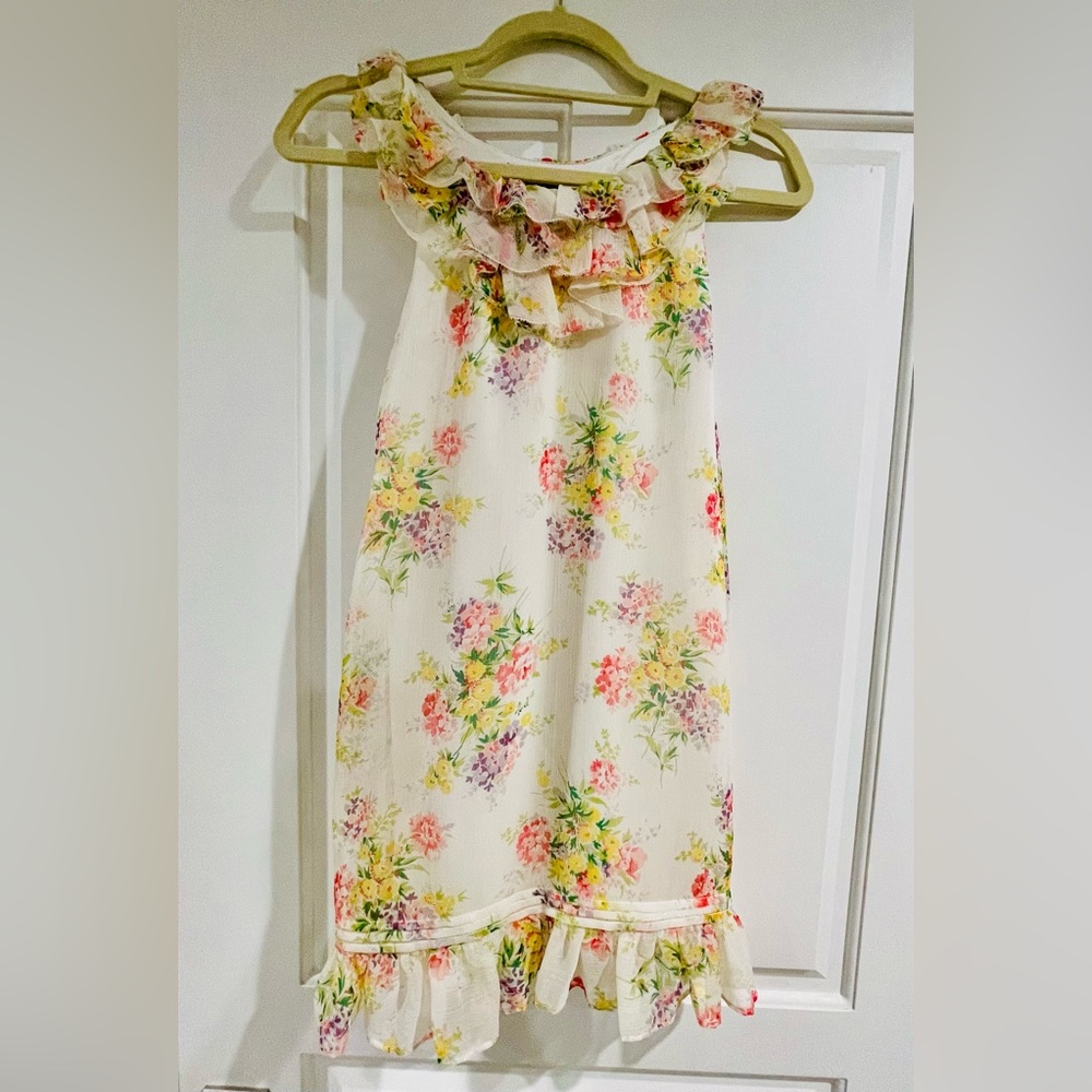 Ralph Lauren, gorgeous girls dress size 12, brand new, no tag, but never worn.